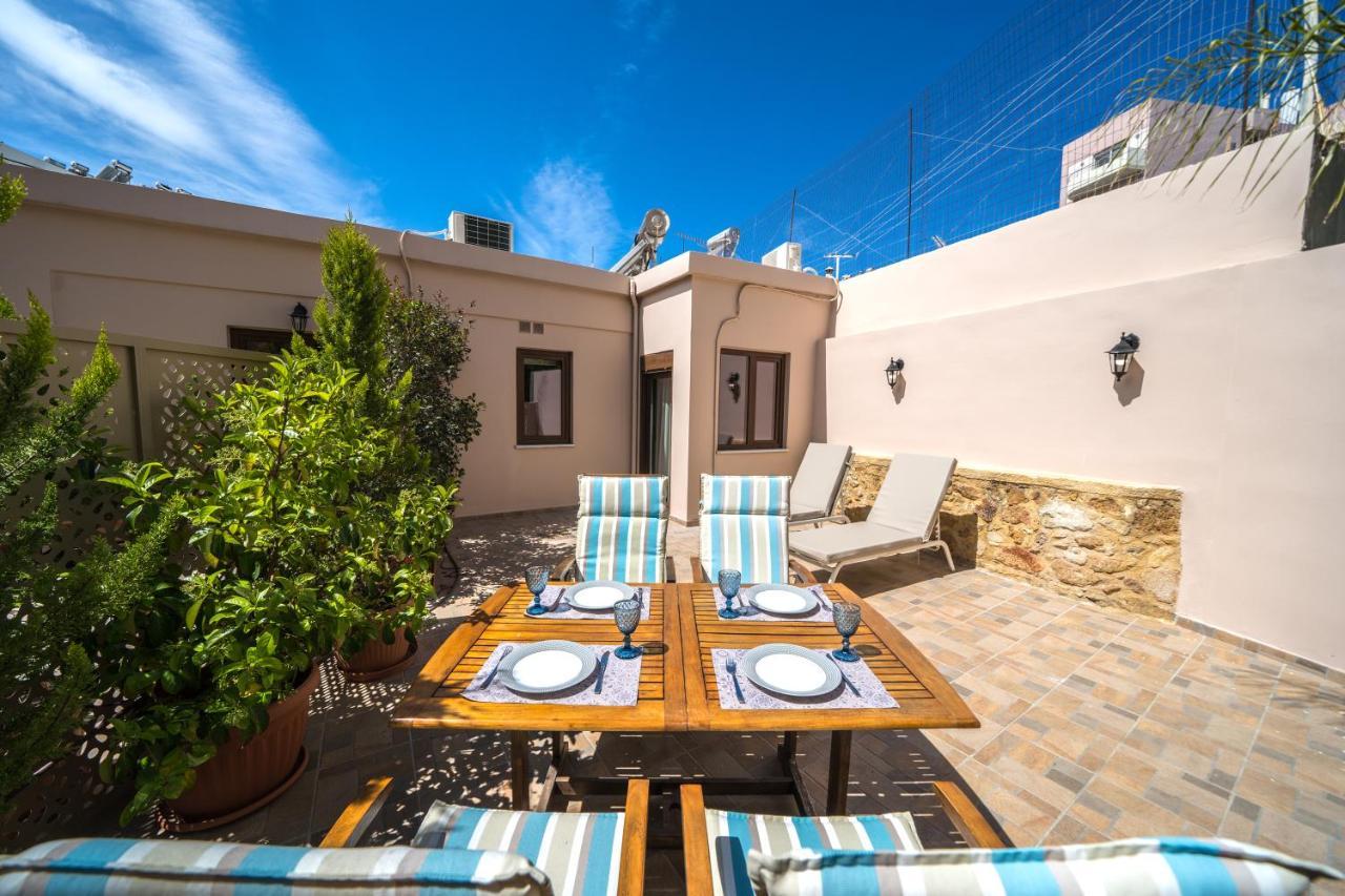 Iro City And Beach Boutique Homes Chania  Zewnętrze zdjęcie